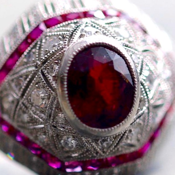 Beautiful vintage ruby diamond ring - Picture 1 of 4